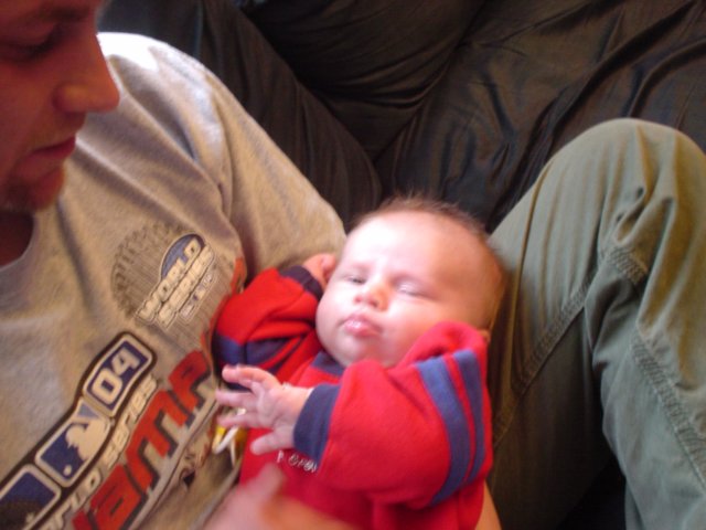 babyinredsoxcolors.jpg